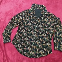 لباس و شومیز|لباس|شیراز, شاه قلی بیگی|دیوار