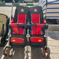 کالسکه دوقلو در حد نو