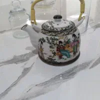 بانکه آلومینیومی قوری و پارچ سفالی