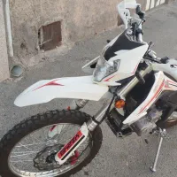 تریل 250 معاوضه با سواری وپیکان وانت|موتورسیکلت|بیرجند, |دیوار