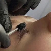 خدمات لیفت و‌لمینت مژه و ابرو|خدمات آرایشگری و زیبایی|اهواز, کیانپارس |دیوار