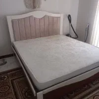 تخت و۲عدد فایل سالم