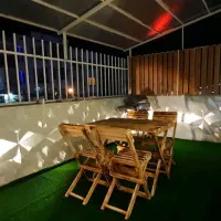 واحد-60-متری-با-20مترحیاط-دنج-سبز-و-رویایی-سنددار