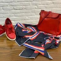 ست و کتانی|کیف، کفش، کمربند|اصفهان, نقش جهان|دیوار