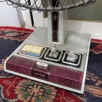 پنکه تمام فلزی پارس خزر قدیمی عتیقه سالم و تمیز|پنکه و تصفیه‌کنندهٔ هوا|اصفهان, شیخ اشراق|دیوار