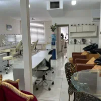 نیازمند مژه کار حرفه ای|خدمات آرایشگری و زیبایی|تهران, دریان‌نو|دیوار