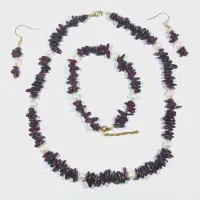 گردنبند های لاکچری اصل|جواهرات|قم, شهدا|دیوار