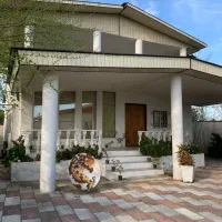 خونه باغ ۳۰۰ متری