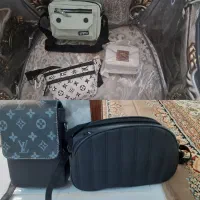 مقداری کیف به قیمت فاکتور