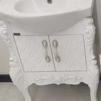 شیر و روشویی حمام و دستشویی