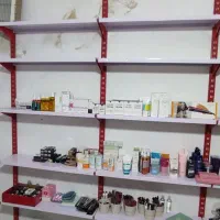 قفسه و رگال فلزی