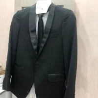کت و شلوار|لباس|شیراز, جانبازان|دیوار