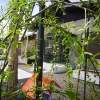 اجاره کوتاه مدت ویلا باغ 2000متری برجاده هفت باغ