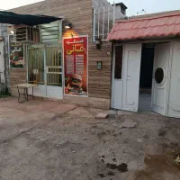 منزل-ویلایی-تجاری-سر-خیابان-اصلی