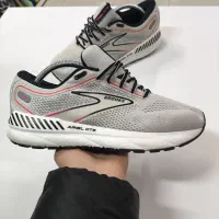 کتونی بروکس siz42