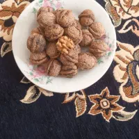 گردو روغنی کاملا خشک شده