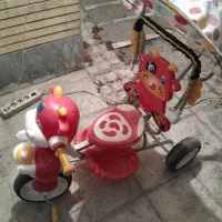 فروش سه چرخه|اسباببازی|اندیشه, اندیشه فاز ۱|دیوار