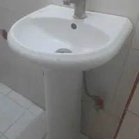 فروش روشویی به همراه شیر