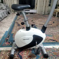 دوچرخه ثابت در حد نو|تجهیزات ورزشی|بفروئیه, |دیوار