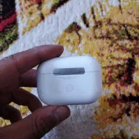 ایرپادز اپل پرو2 اصلی همراه با کابل شارژ خودش|لوازم جانبی موبایل و تبلت|شیراز, بازار|دیوار