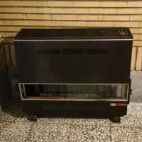 بخاری مشعل گاز در حال کار