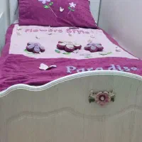 تخت یکنفره نوجوان از  برند معروف  « آپادانا »|تخت و سرویس خواب|رشت, گلباغ نماز|دیوار