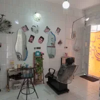 فروش سرشور، آینه و صندلی اصلاح