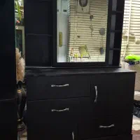 میز ال ای دی ومیز ارایشی