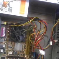 مانیتور---کیس کامپیوتر|قطعات و لوازم جانبی رایانه|بروجرد, |دیوار