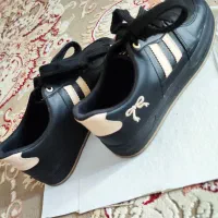 ۲ جفت کتونی آدیداس در حد