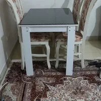 میز ناهار خوری چهار نفره