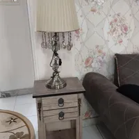 آباژور و با میز