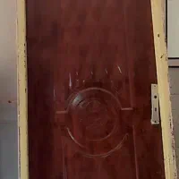 درب چوبی با کُم