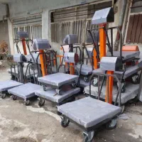 باسکول چرخ دار 800kg کفه 70X70