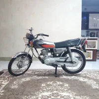 موتورسیکلت کثیر۱۲۵درحدصفرباکارت سوخت