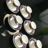 فنجان و نعلبکی خارجی