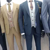 فروشنده کت وشلوار