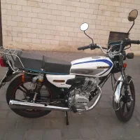 موتورسیکلت هندا ۲۰۰ کبیر درحد صفر ۱۴۰۴