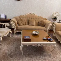 سرویس مبل هفت نفره با میز ناهار خوری هشت نفره