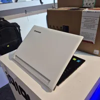 لپتاپ سفید رنگ لمسی گرافیکدار LENOVO هارد 1ترا|رایانه همراه|تهران, میرداماد|دیوار