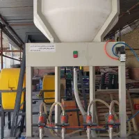 دستگاه پرکن ۴ نازله ۱ لیتری و۴لیتری مایعات غلیظ