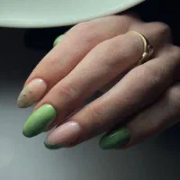 خدمات تخصصی ناخن تخفیف پاییزی|خدمات آرایشگری و زیبایی|رشت, توشیبا|دیوار