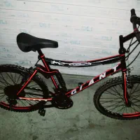 دوتا دوچرخه یکی بزرگ یکی کوچیک الومینیوم دنده