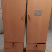کمد ایستاده