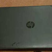 یک عدد لپ تاپ اچ پی (hp)