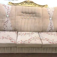 مبل ۷نفره بههمراه میز و عسلی|مبلمان خانگی و میز عسلی|لاران, |دیوار