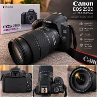 Canon 250D با لنز 18-135