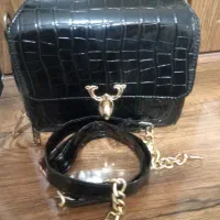 کیف وعینک طبی