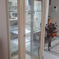 بوفه زیبا چهار طبقه