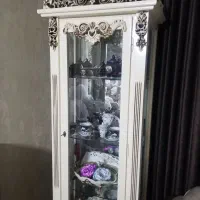 بوفه و میز تلویزیون خیلی تمیز